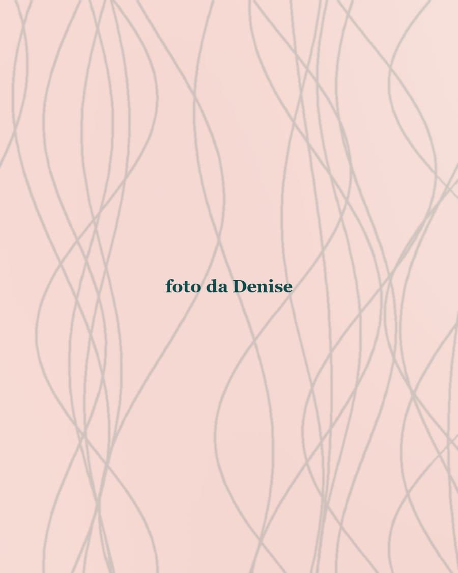 Denise Crisântemos, cabeleireira responsável pelo Studio DC